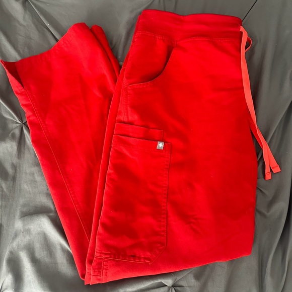 Figs Pants - Picture 1 of 5